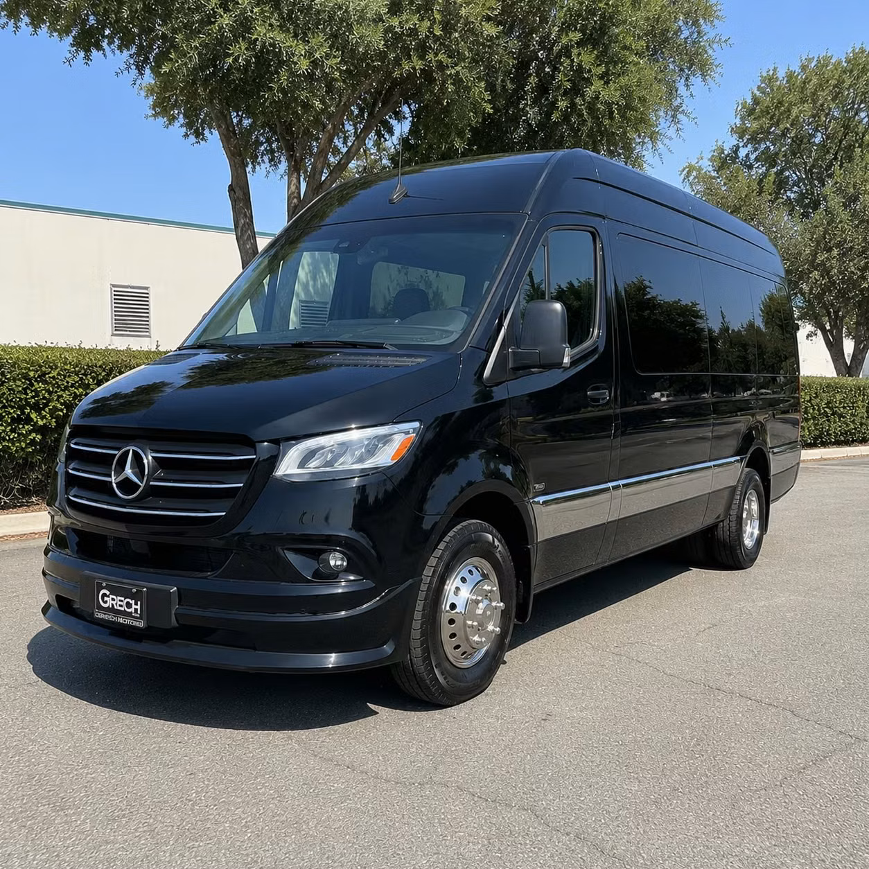 quincy sprinter limo rental