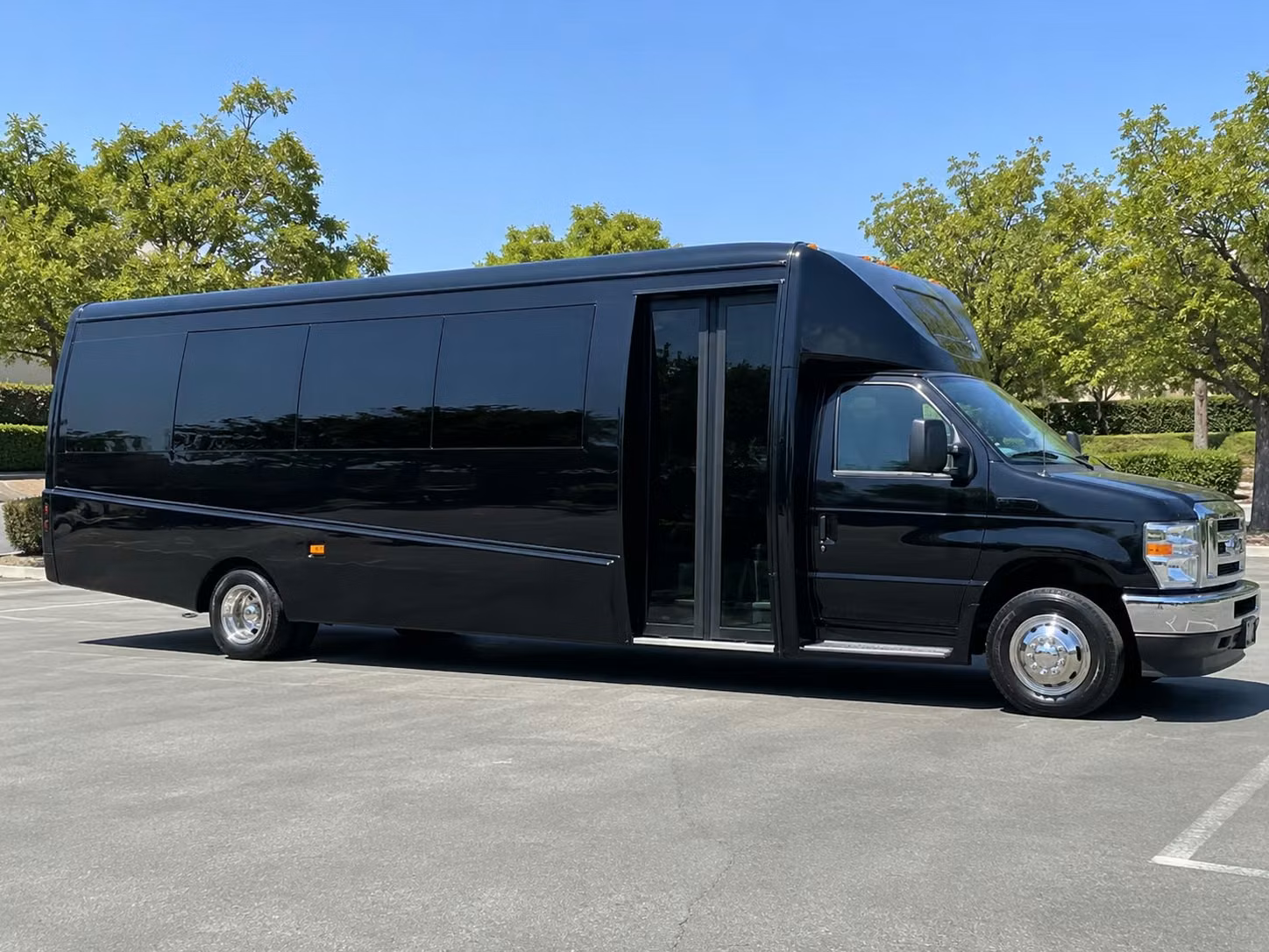 quincy wedding transportation